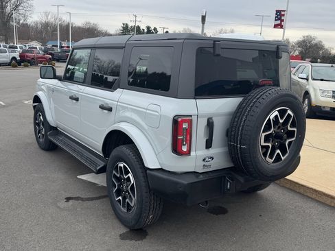 New 2026 Ford Bronco Outer Banks AWD/4WD image 35