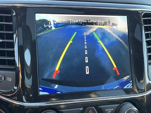 Used 2022 Jeep Grand Cherokee Altitude image 36