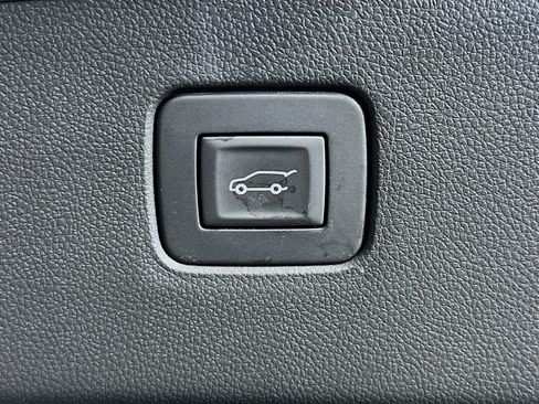Used 2025 Buick Envista Preferred w/ Convenience I Package FWD image 27
