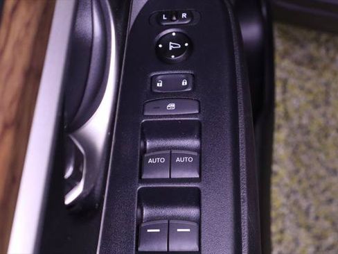 Used 2018 Honda CR-V EX image 34