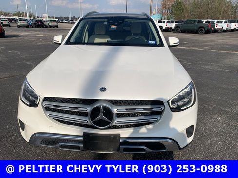Used 2022 Mercedes-Benz GLC 300 4MATIC image 2