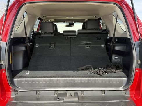 Certified 2022 Toyota 4Runner SR5 Premium w/ Moonroof Package image 31