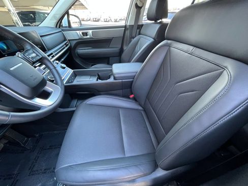 Used 2026 Hyundai Santa Fe SEL AWD/4WD image 29