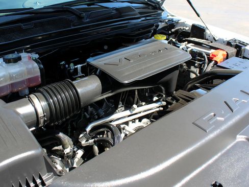 Used 2025 RAM 1500 Tradesman image 14
