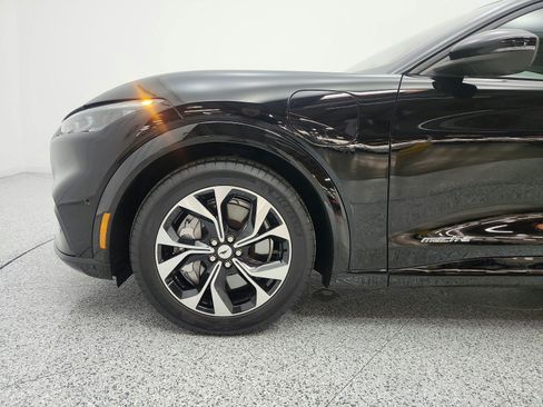 Used 2021 Ford Mustang Mach-E Premium RWD image 22