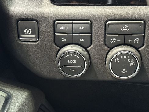 New 2026 Chevrolet Silverado 1500 LT image 33