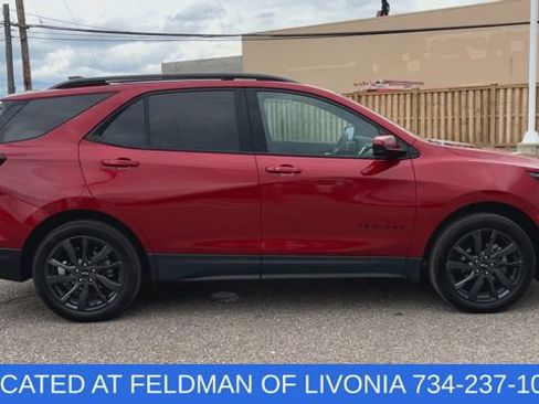 Certified 2023 Chevrolet Equinox RS w/ LPO, Floor Liner Package AWD/4WD image 9