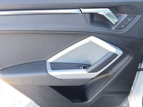 Used 2022 Audi Q3 2.0T Premium image 38