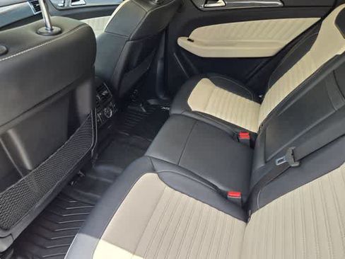 Used 2019 Mercedes-Benz GLE 43 AMG 4MATIC image 12