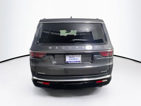 Used 2022 Jeep Wagoneer Series II AWD/4WD image 6