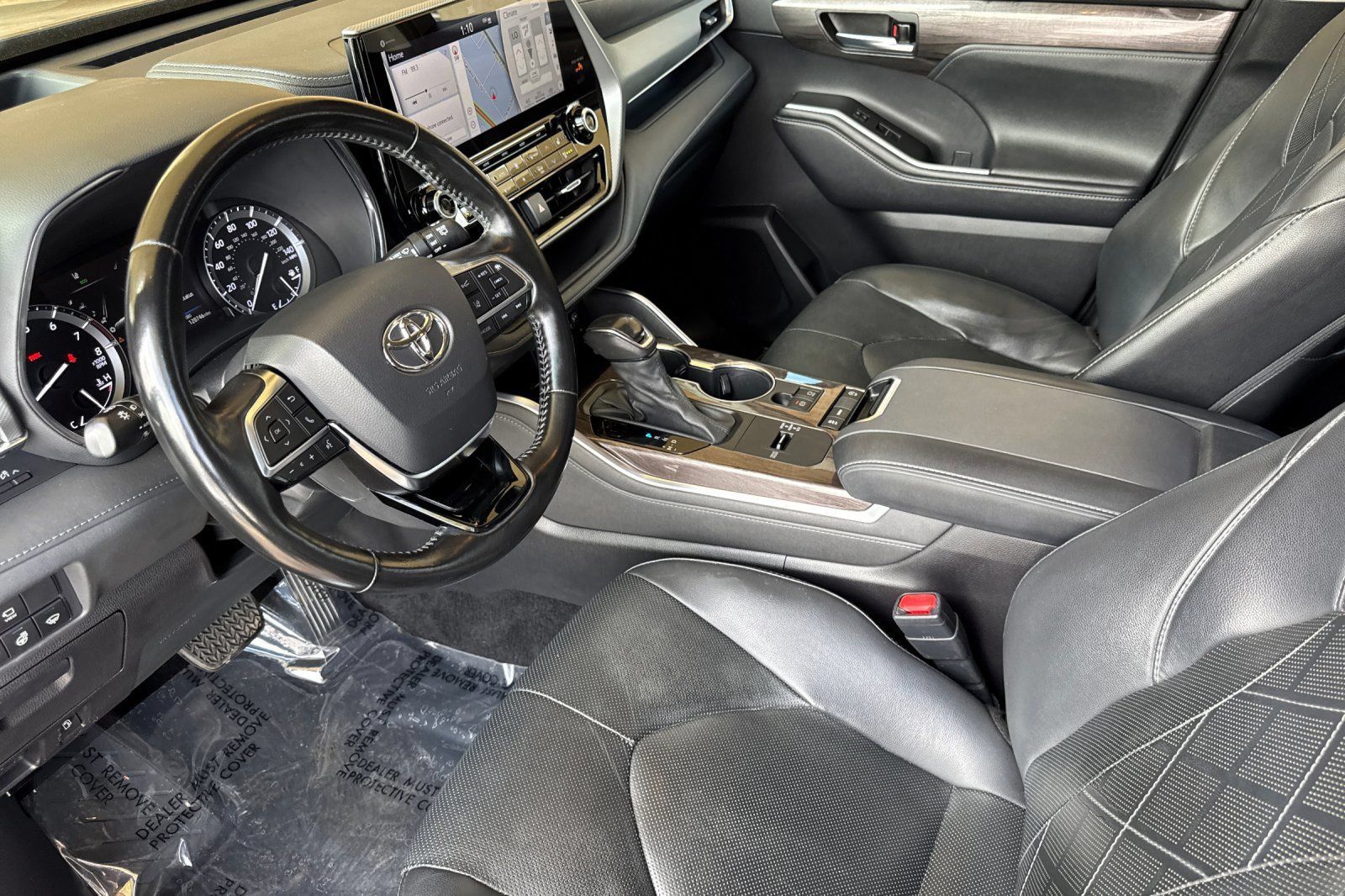Used 2021 Toyota Highlander Platinum FWD image 10