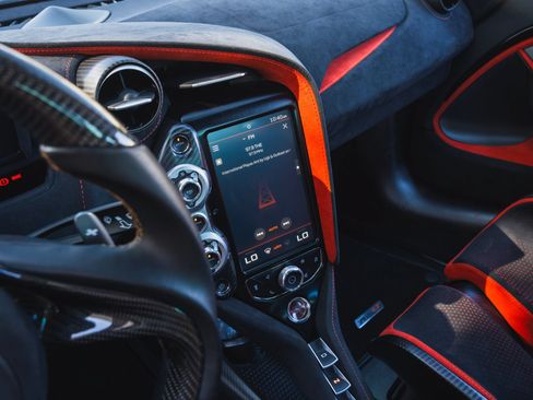 Used 2021 McLaren 765LT RWD image 53