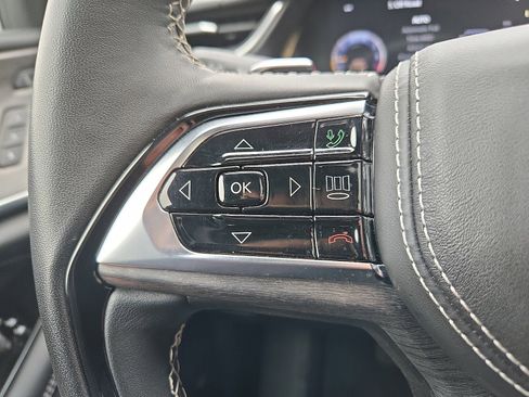 Used 2023 Jeep Grand Cherokee L Overland w/ Advanced Protech Group III image 23