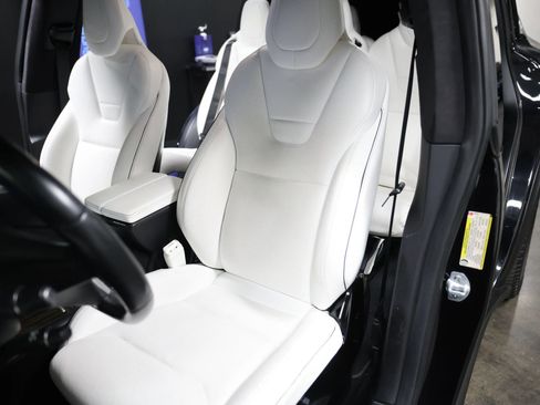 Used 2016 Tesla Model X Performance image 20