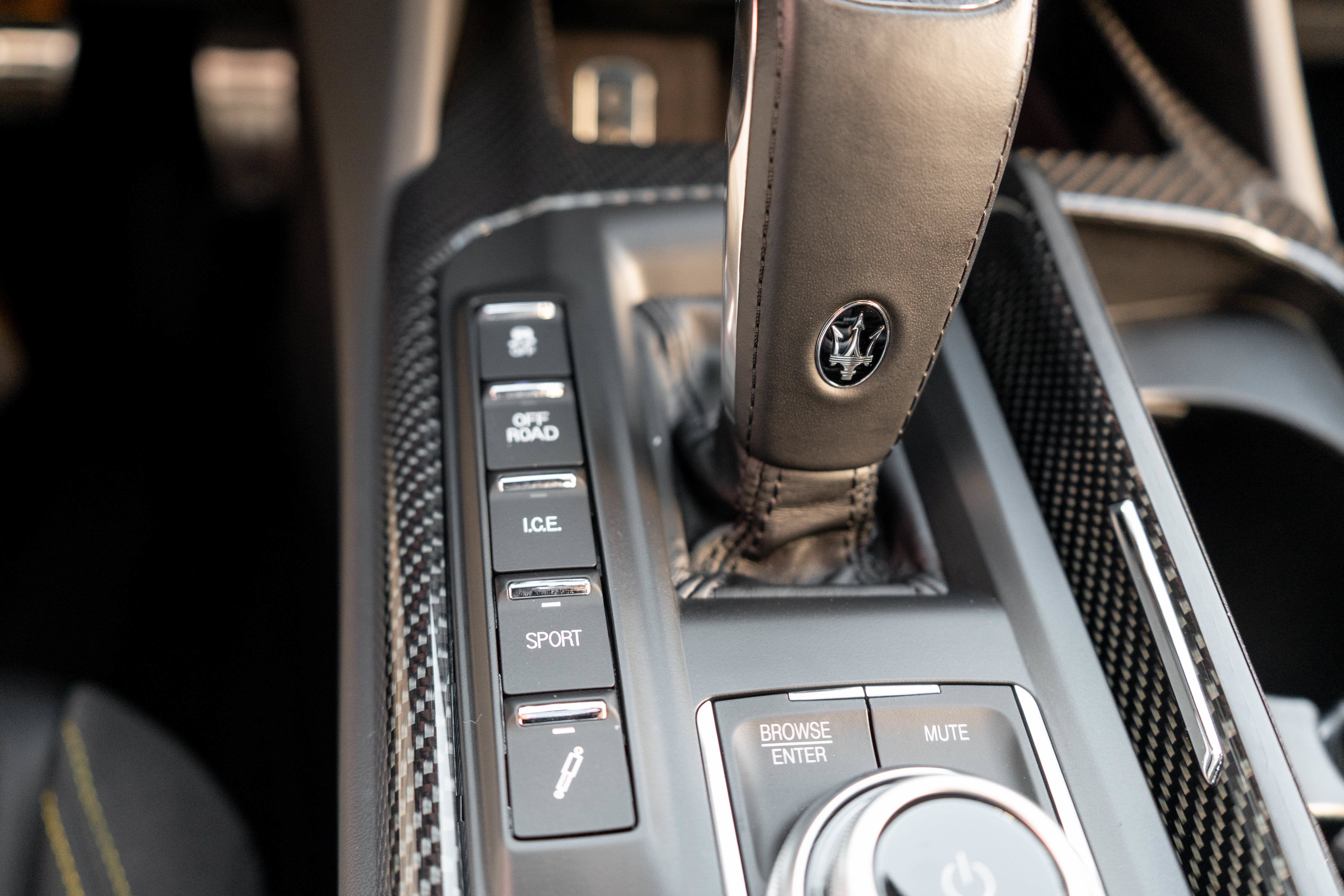 Used 2022 Maserati Levante F Tributo AWD/4WD image 30