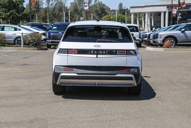 New 2026 Hyundai Ioniq 5 SEL RWD image 4