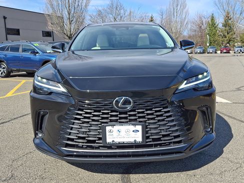 Used 2024 Lexus RX 350 Premium w/ Accessory Package (Z1) image 2