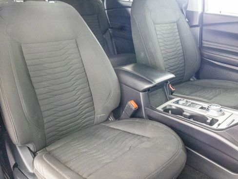 Used 2021 Ford Explorer XLT w/ Class III Trailer Tow Package image 68