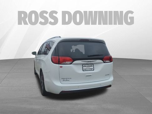 Used 2018 Chrysler Pacifica Limited w/ Advanced Safetytec Group image 7