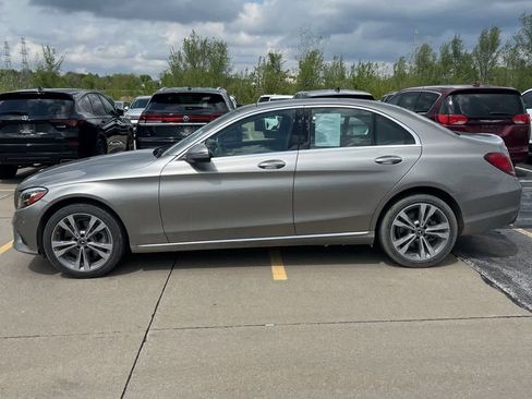Used 2019 Mercedes-Benz C 300 4MATIC Sedan image 4