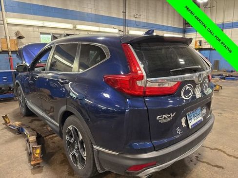 Used 2017 Honda CR-V Touring image 6