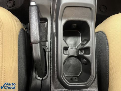 Used 2021 Jeep Gladiator Sport w/ Trailer Tow Package image 25