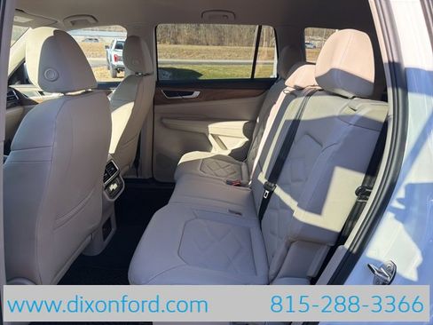 New 2026 Volkswagen Atlas SE image 21