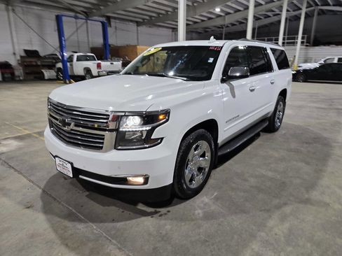 Used 2016 Chevrolet Suburban LTZ AWD/4WD image 2