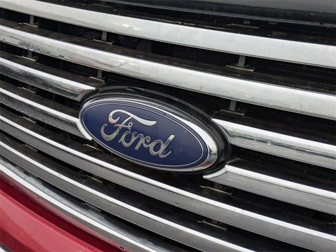 Used 2012 Ford F150 XLT w/ XTR Pkg image 30