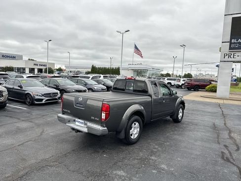 Used 2007 Nissan Frontier SE w/ SE Value Truck Pkg AWD/4WD image 5