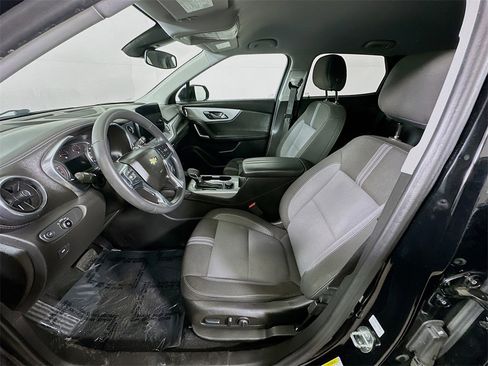 Used 2023 Chevrolet Blazer LT image 15