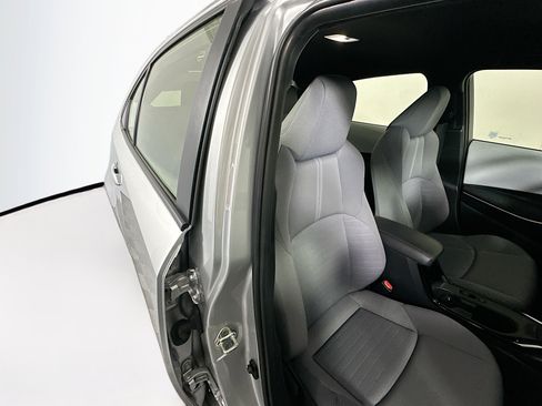 Certified 2023 Toyota Corolla SE image 28