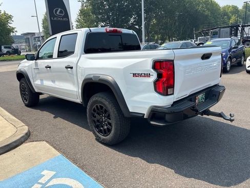 Used 2024 Chevrolet Colorado Trail Boss w/ Advanced Trailering Package AWD/4WD image 3