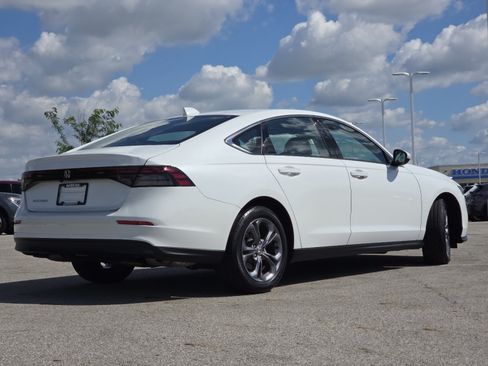 Used 2024 Honda Accord EX image 16