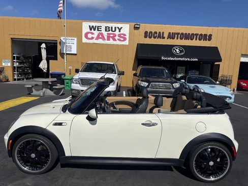 Used 2006 MINI Cooper S FWD image 2