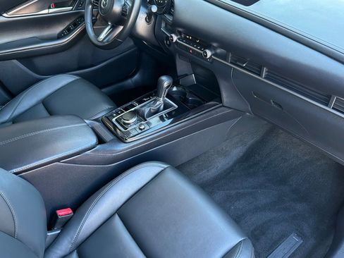 Used 2025 MAZDA CX-30 AWD 2.5 S w/ Select Sport Pkg image 19