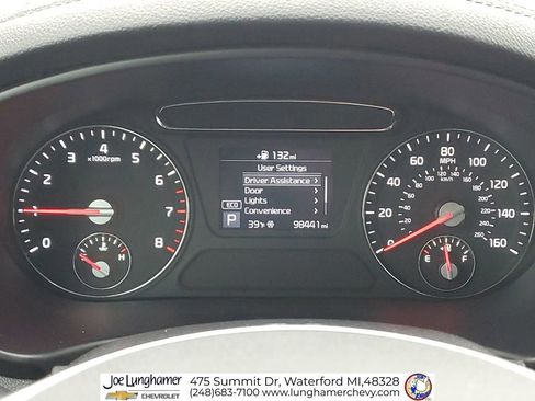 Used 2019 Kia Sorento LX image 12