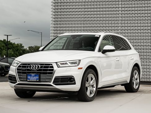 Used 2019 Audi Q5 Prestige w/ Prestige Package AWD/4WD image 7