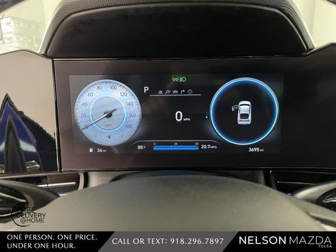 Used 2022 Hyundai Elantra N image 23