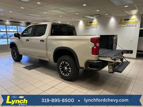 New 2026 Chevrolet Silverado 1500 ZR2 image 26