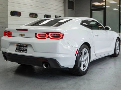 Used 2023 Chevrolet Camaro LT RWD image 30