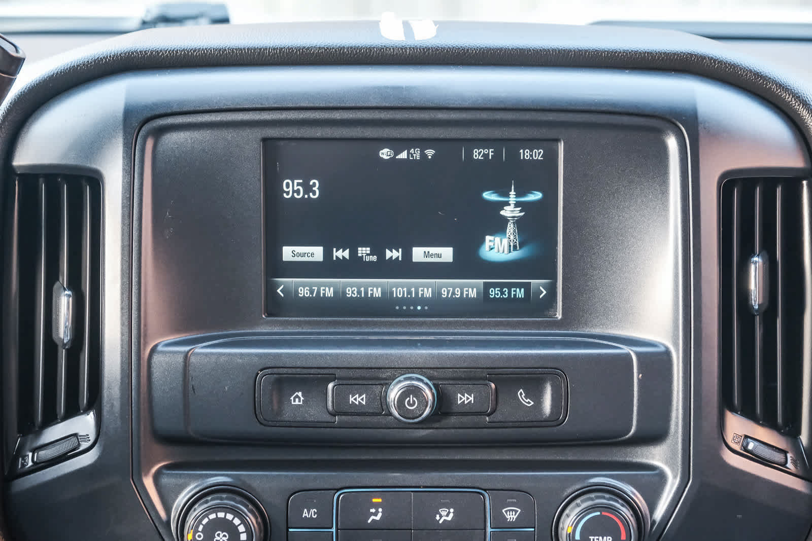 Used 2019 Chevrolet Silverado 2500 W/T w/ WT Convenience Package RWD image 17
