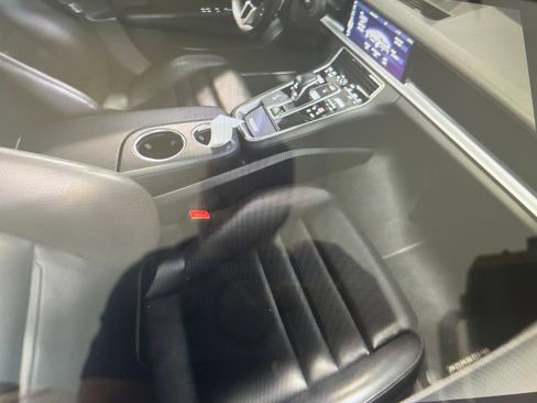 Used 2018 Porsche Panamera Turbo w/ Sport Package AWD/4WD image 11