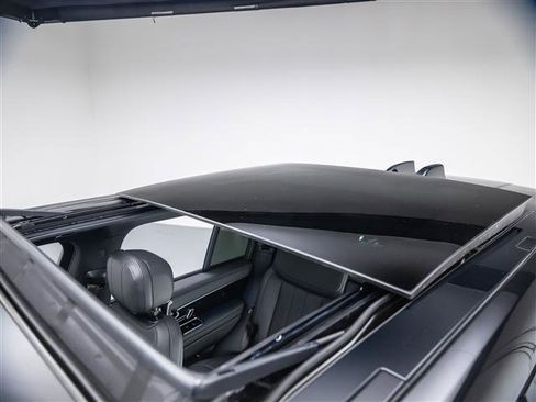 New 2026 Land Rover Range Rover SE AWD/4WD image 14