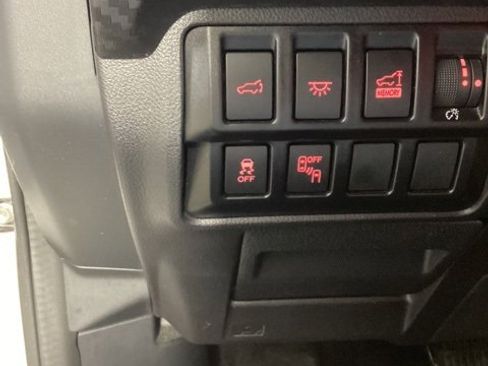 Certified 2022 Subaru Ascent Onyx Edition image 18