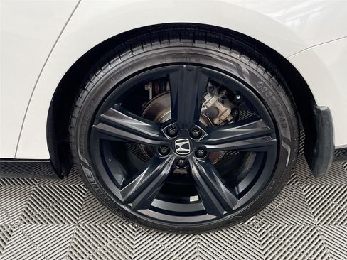 Used 2023 Honda Accord Sport image 33