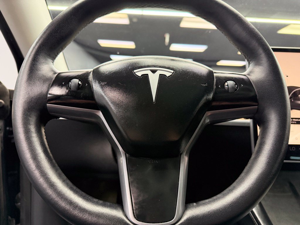 Used 2023 Tesla Model Y Long Range AWD/4WD image 22