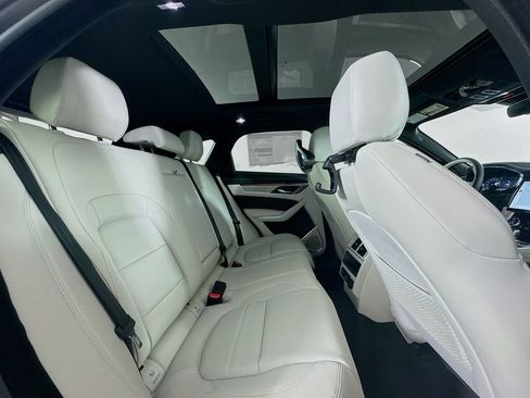 New 2026 Jaguar F-PACE R-Dynamic S AWD/4WD image 27