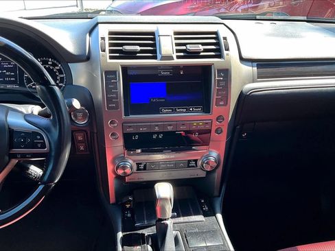 Used 2021 Lexus GX 460 Premium w/ Premium Plus Package image 7