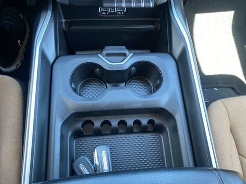 Used 2021 RAM 1500 Big Horn AWD/4WD image 17